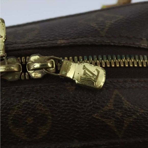 LOUIS VUITTON Spontini Monogram Handbag - Picture 15 of 16